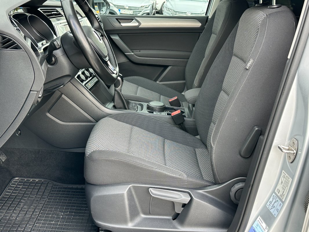 Volkswagen Touran 2.0 TDi - 7
