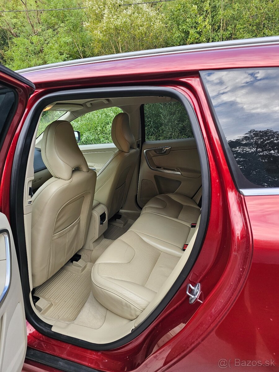 Volvo XC 60 D5 Inscription - 7