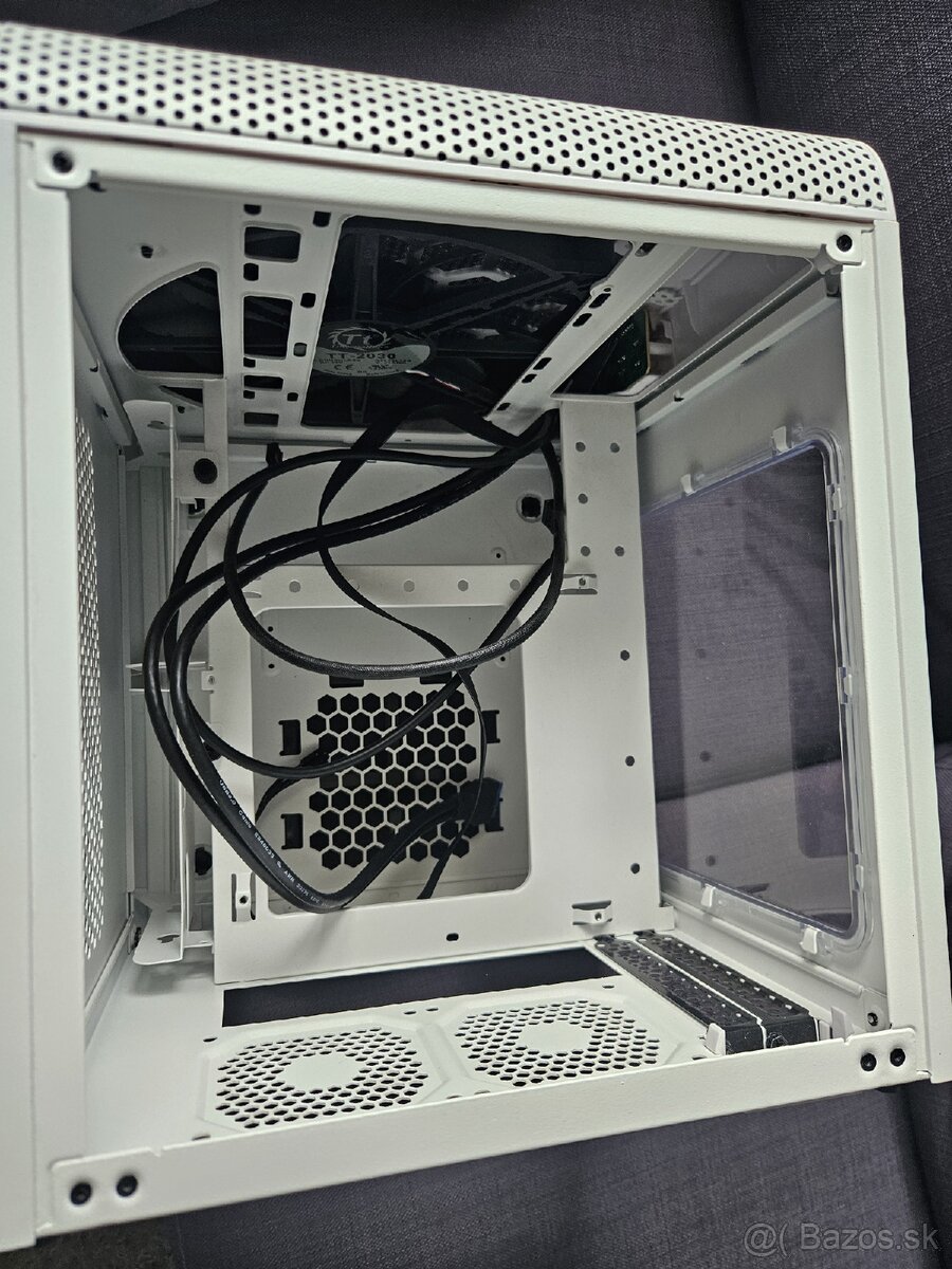 Mini-ITX Thermaltake - 7