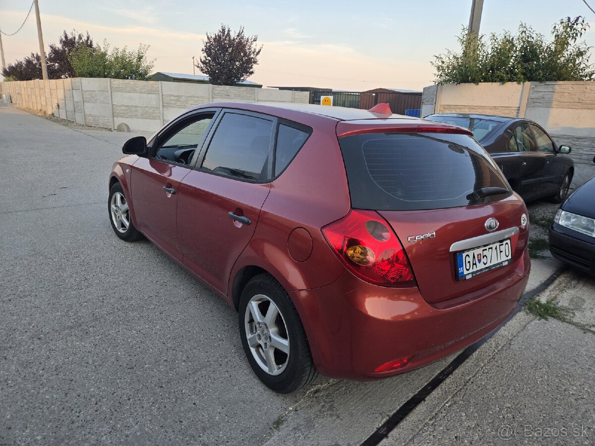 Kia ceed 1.4 benzin - 7