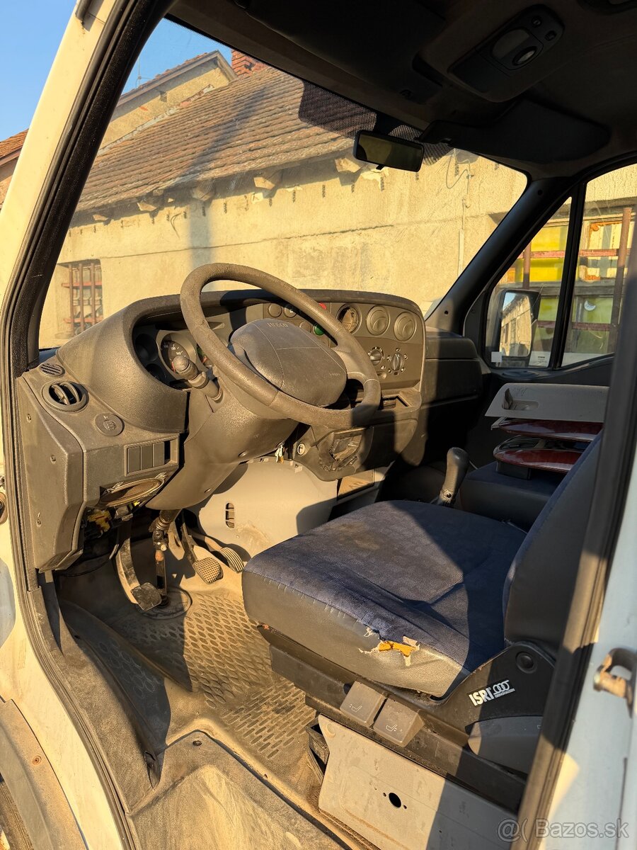 IVECO DAILY 35S12 2.3 - 7