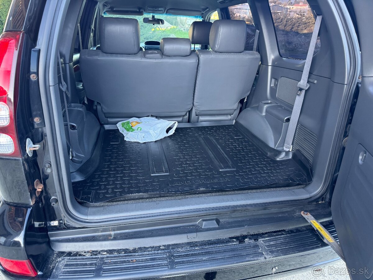 Predám TOYOTA LANDCRUISER - 7