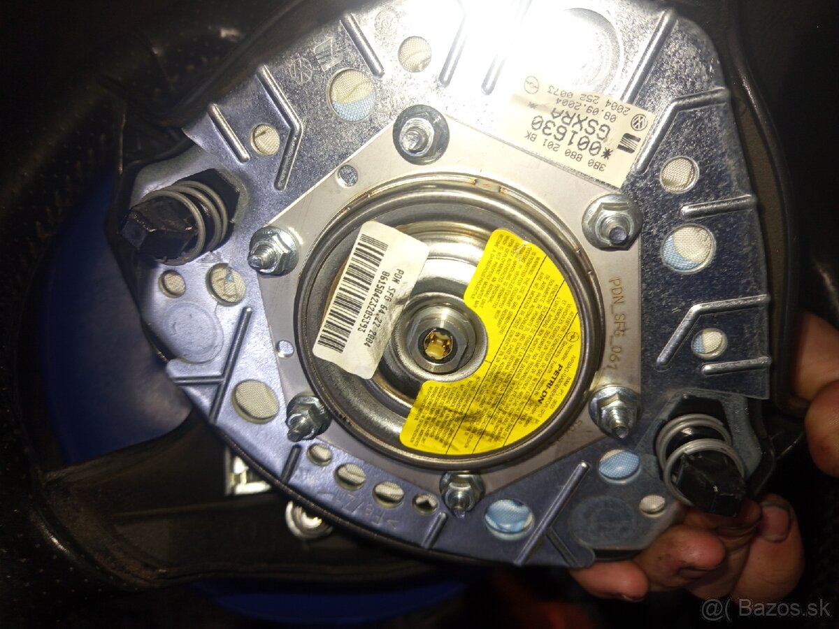 Trojramenný volant Volkswagen - 7