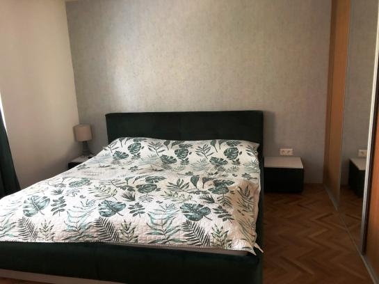 Na predaj štýlový 3-izbový tehlový byt s balkónom a garážou - 7