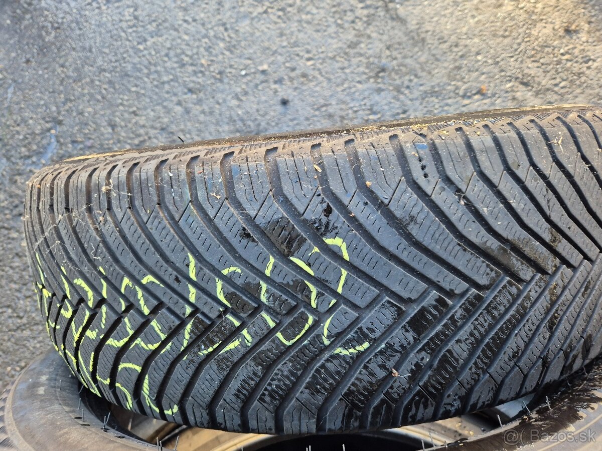 Predam zimne pneu 205/55R19 Michelin - 7