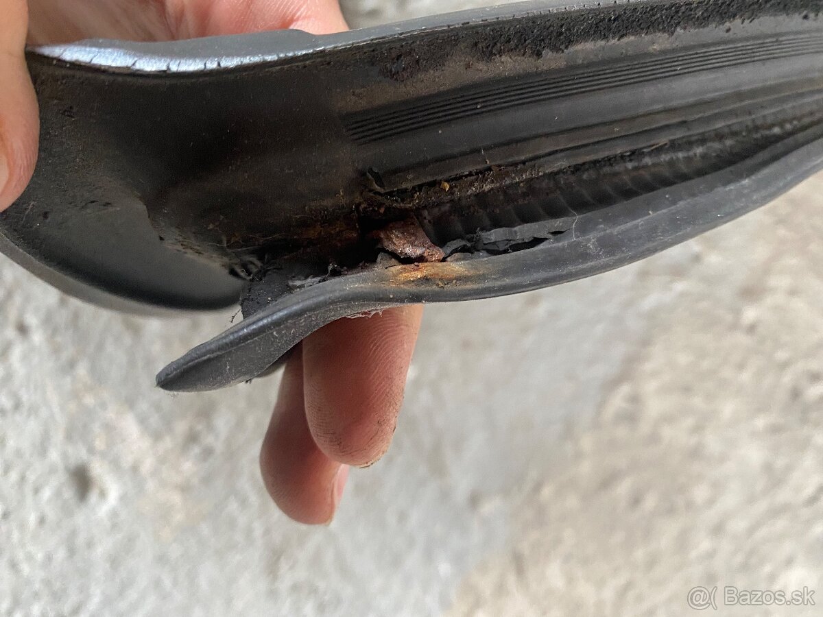 Tesnenie skiel bmw e30 - 7