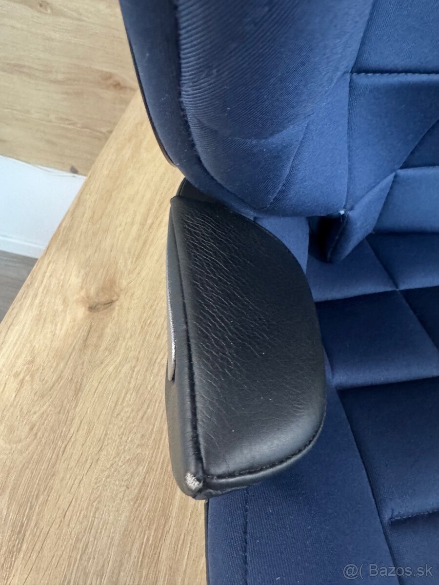 Autosedačka od 3 do 12 rokov (15 – 36 kg) - 7