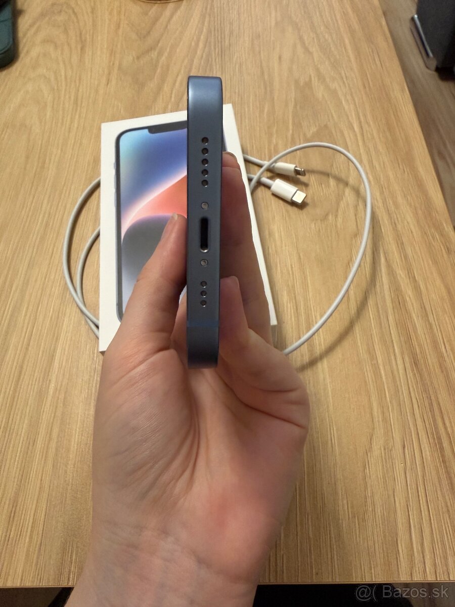 Predám iPhone 14 - 7