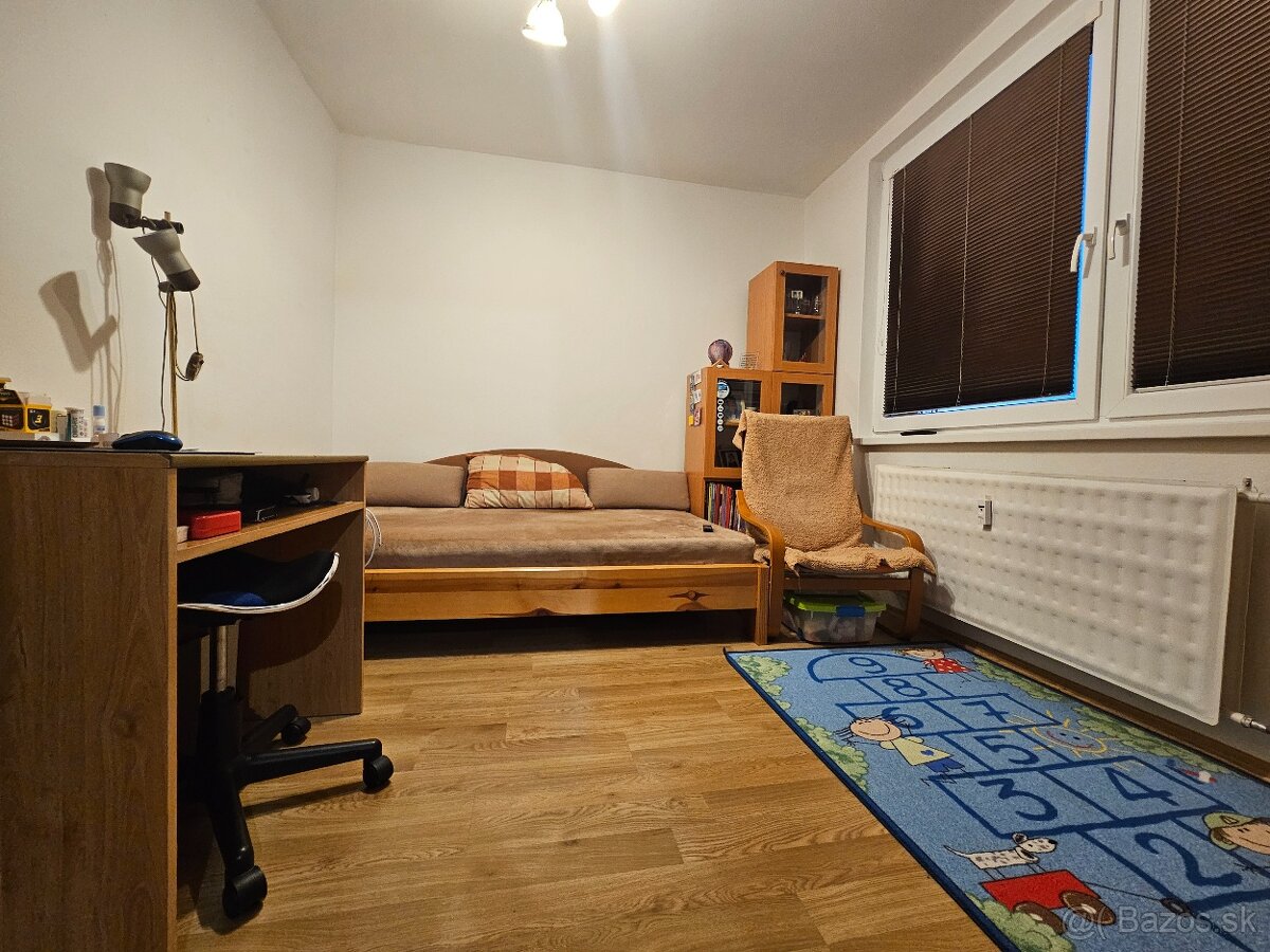 Ponúkam Vám na predaj 4 izbový byt v úplnom centre mesta. - 7