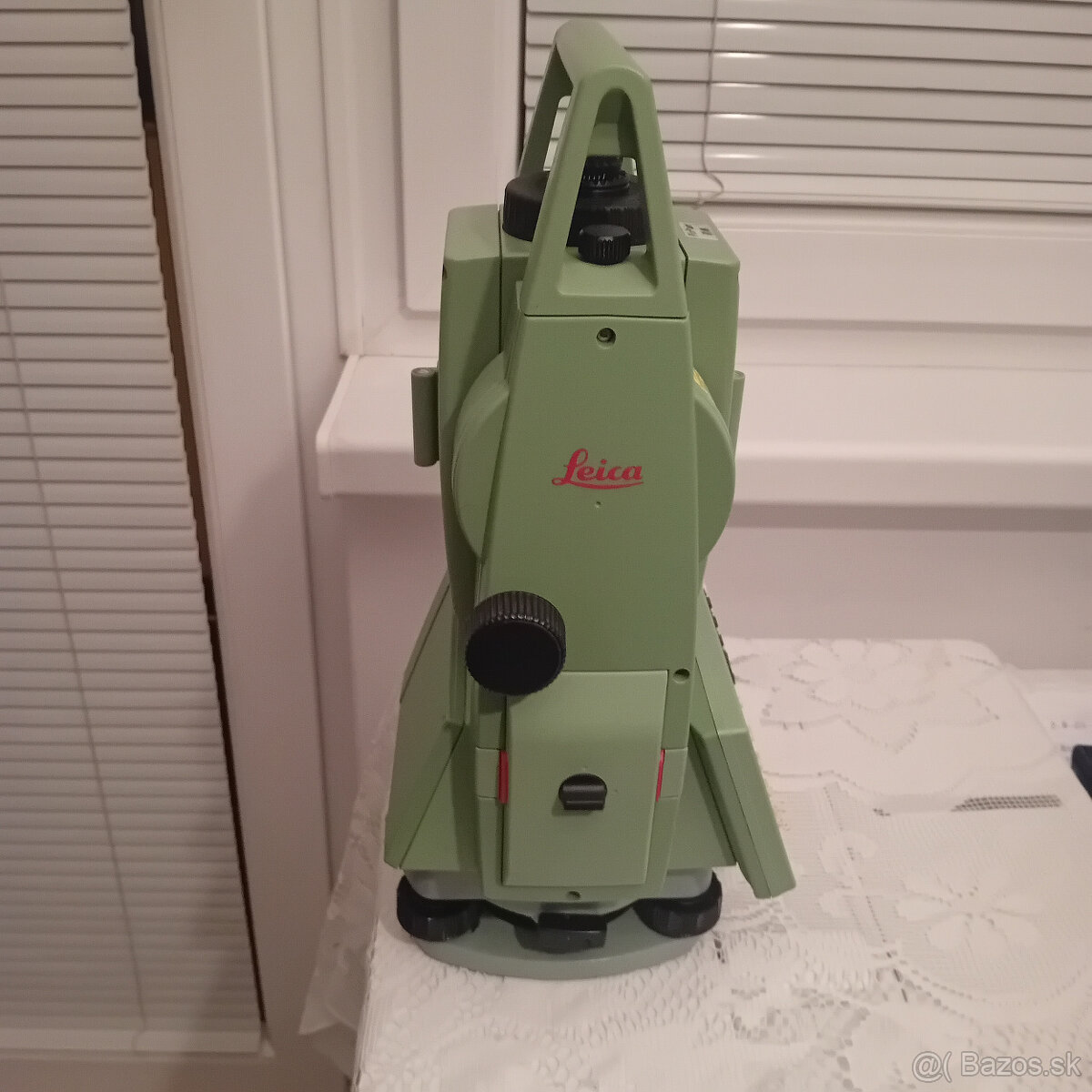 Bezhranolová totálna stanica Leica TCR803 POWER - 7