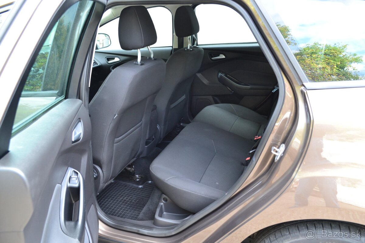 Ford Focus Kombi 1,0 EcoBoost - 7