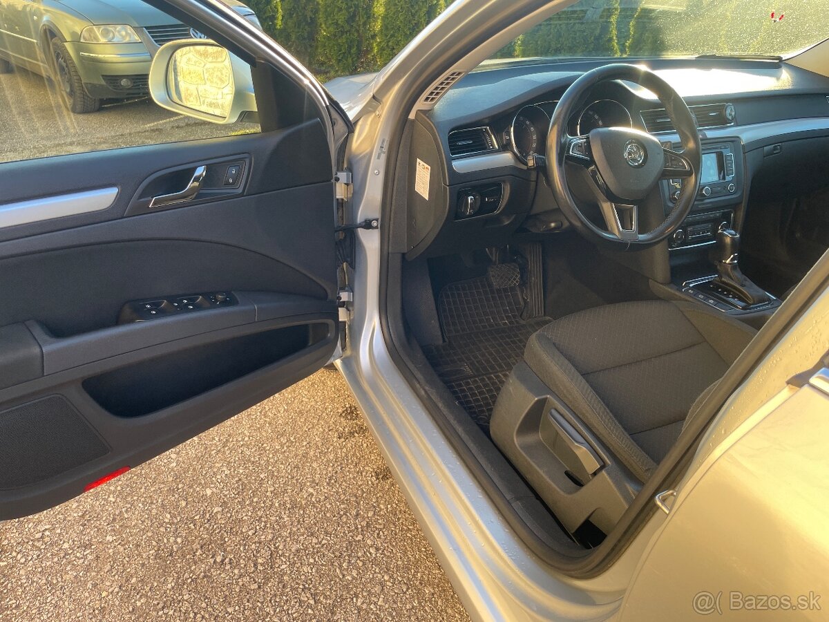 Superb 2 combi 2.0 tdi 103kW - 7