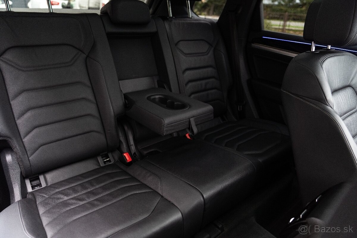 Predám VOLKSWAGEN TOUAREG 3.0 TDi webasto, odpočet DPH - 7