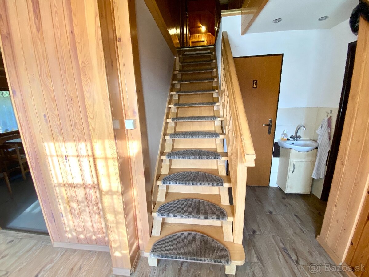 Chata s kapacitou 38 lôžok NA PREDAJ, Jakubovany - 7