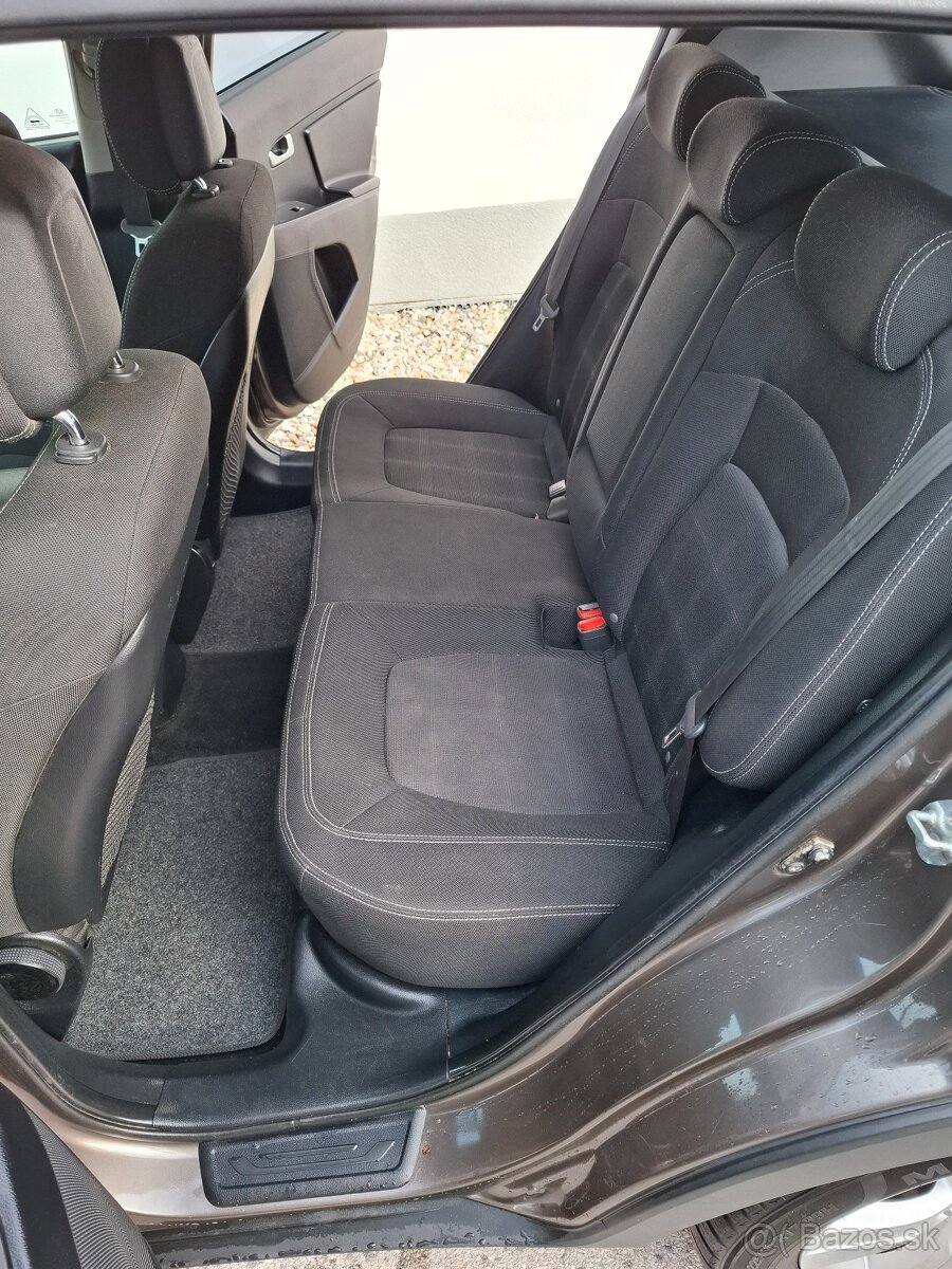 Kia sportage 1,6gdi benzin - 7
