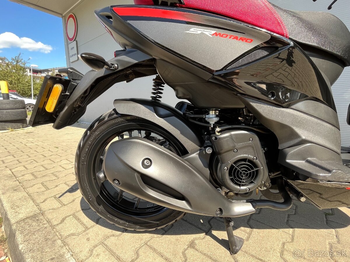 Aprilia SR Motard 125 - 7