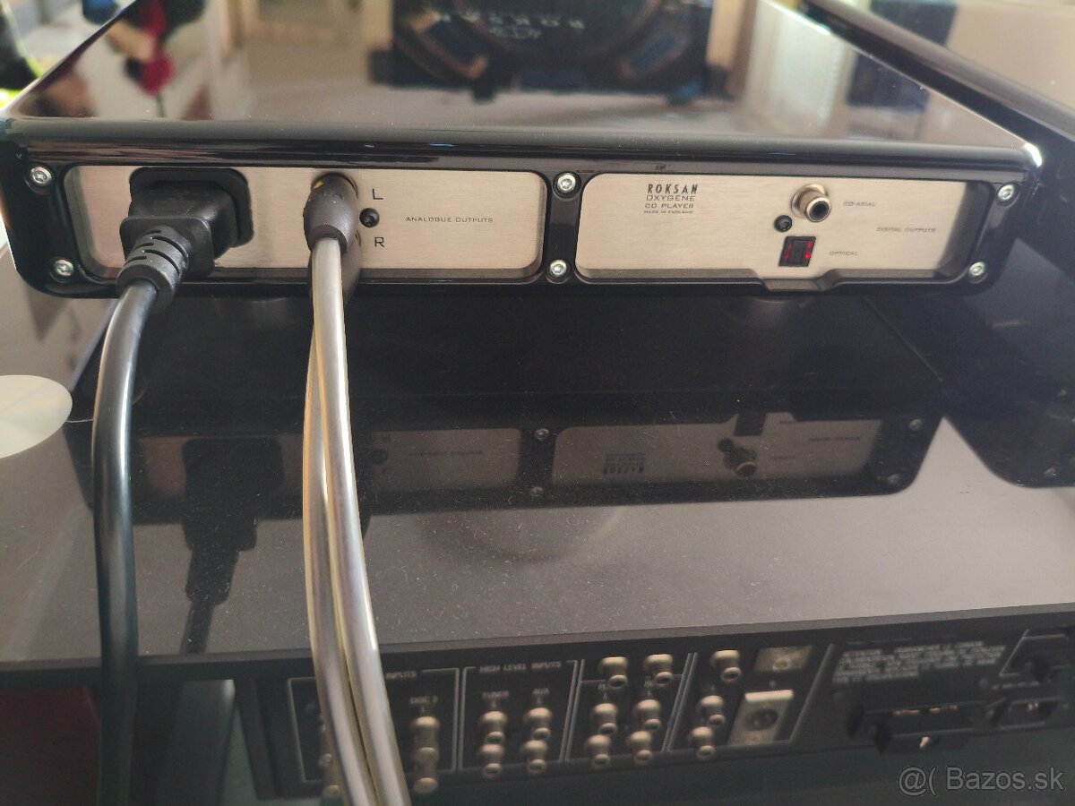 Roksan Oxigene Black zosilňovač+cd - 7