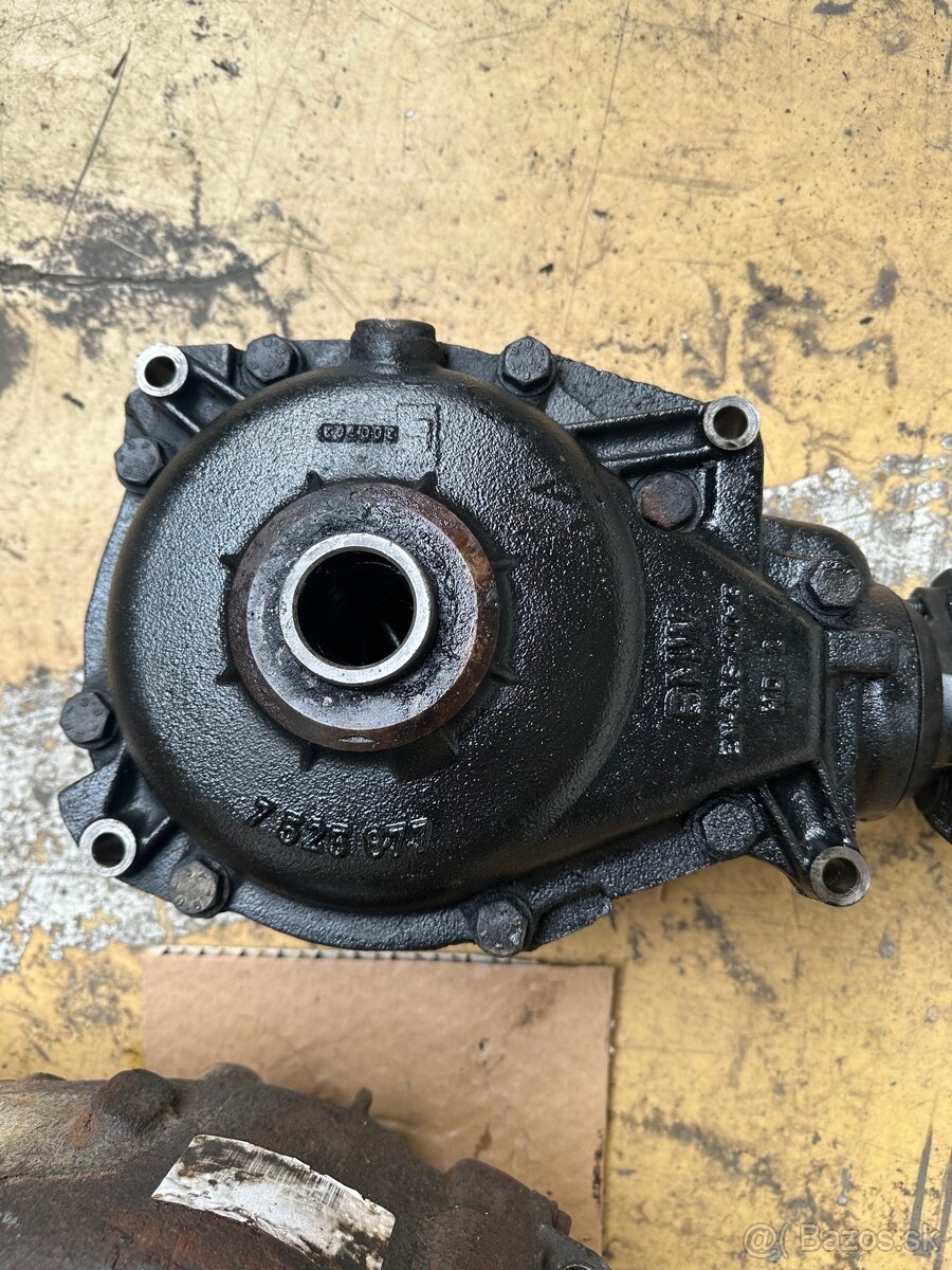 Predný a zadný diferenciál BMW E46 330xd (diff) - 7