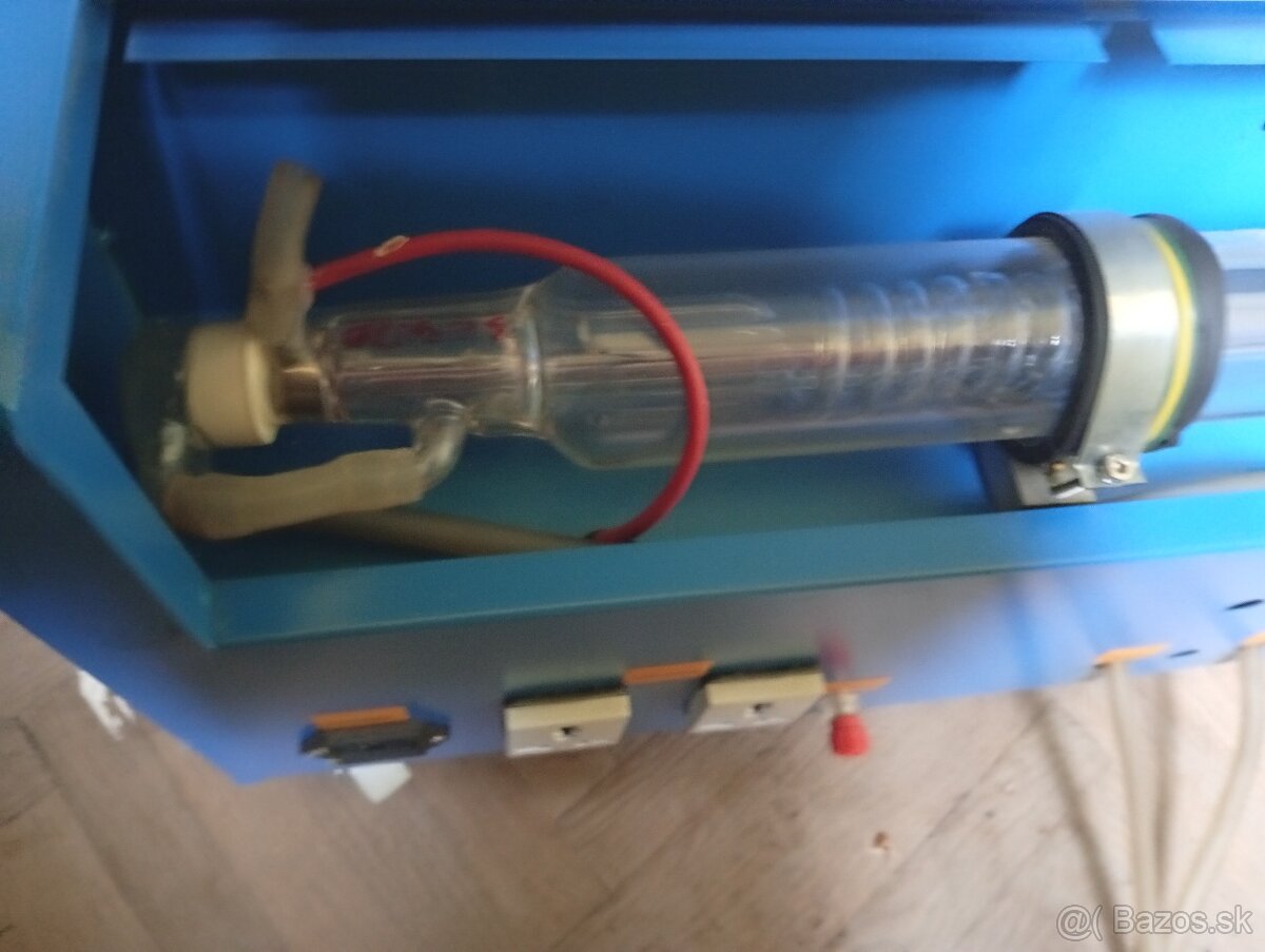 Laserová gravirka 40w - 7