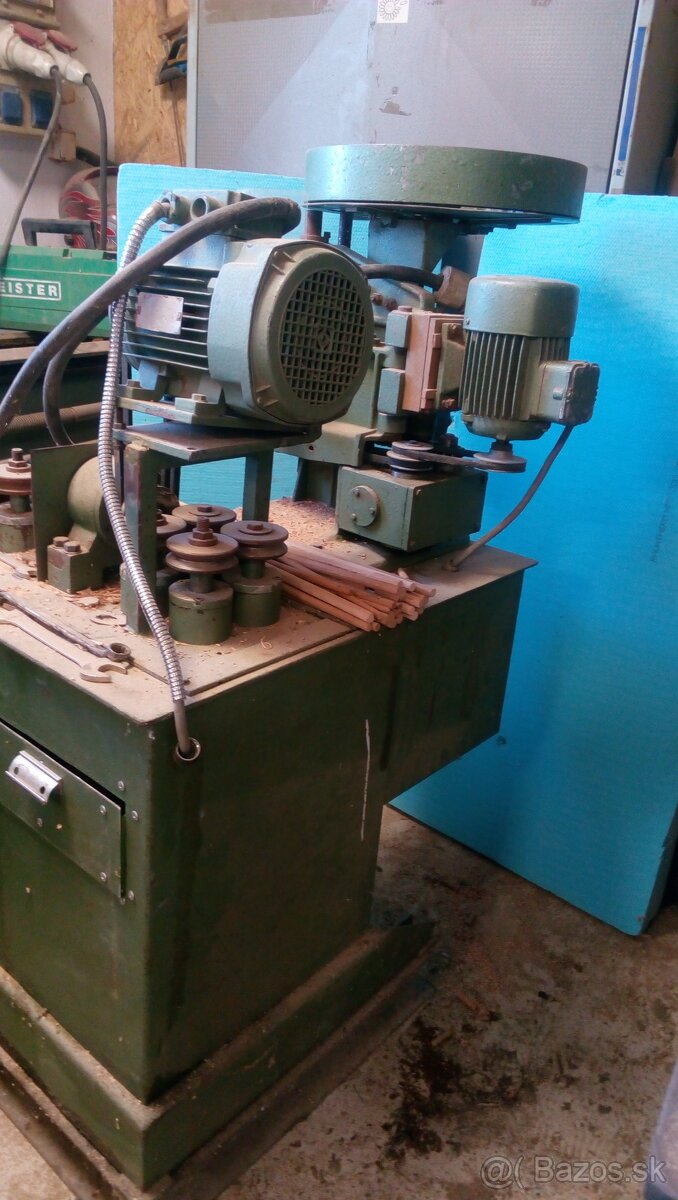 Strojoch na výrobu spoj. Kolikou (tipľov) - 7