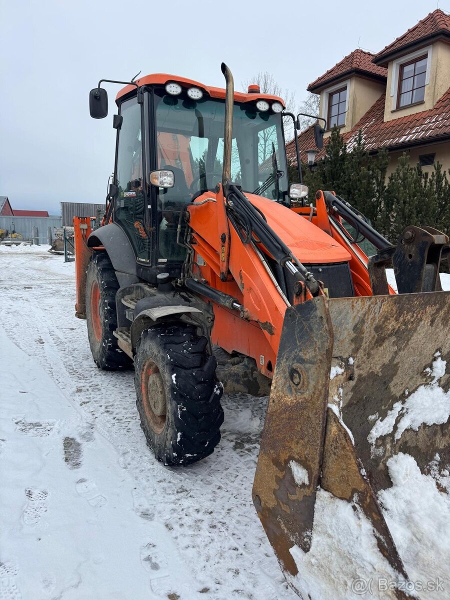 Rýpadlo-nakladač JCB 3CX, model 2018 - 7