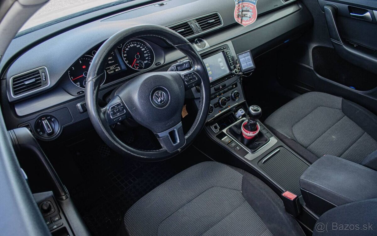 Volkswagen Passat B7 2.0TDI - 7