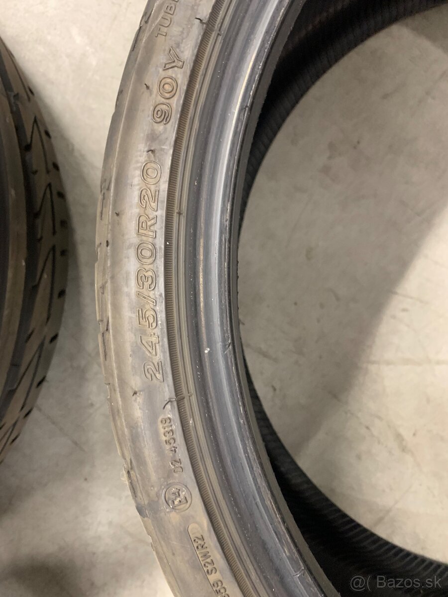 Bridgestone Potenza S001 245/30 R20 - 2 ks - 7