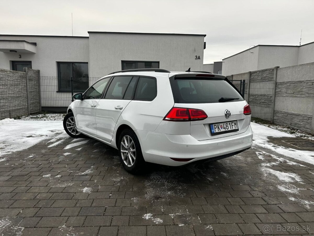 Volkswagen Golf 1.6 TDI DSG - 7