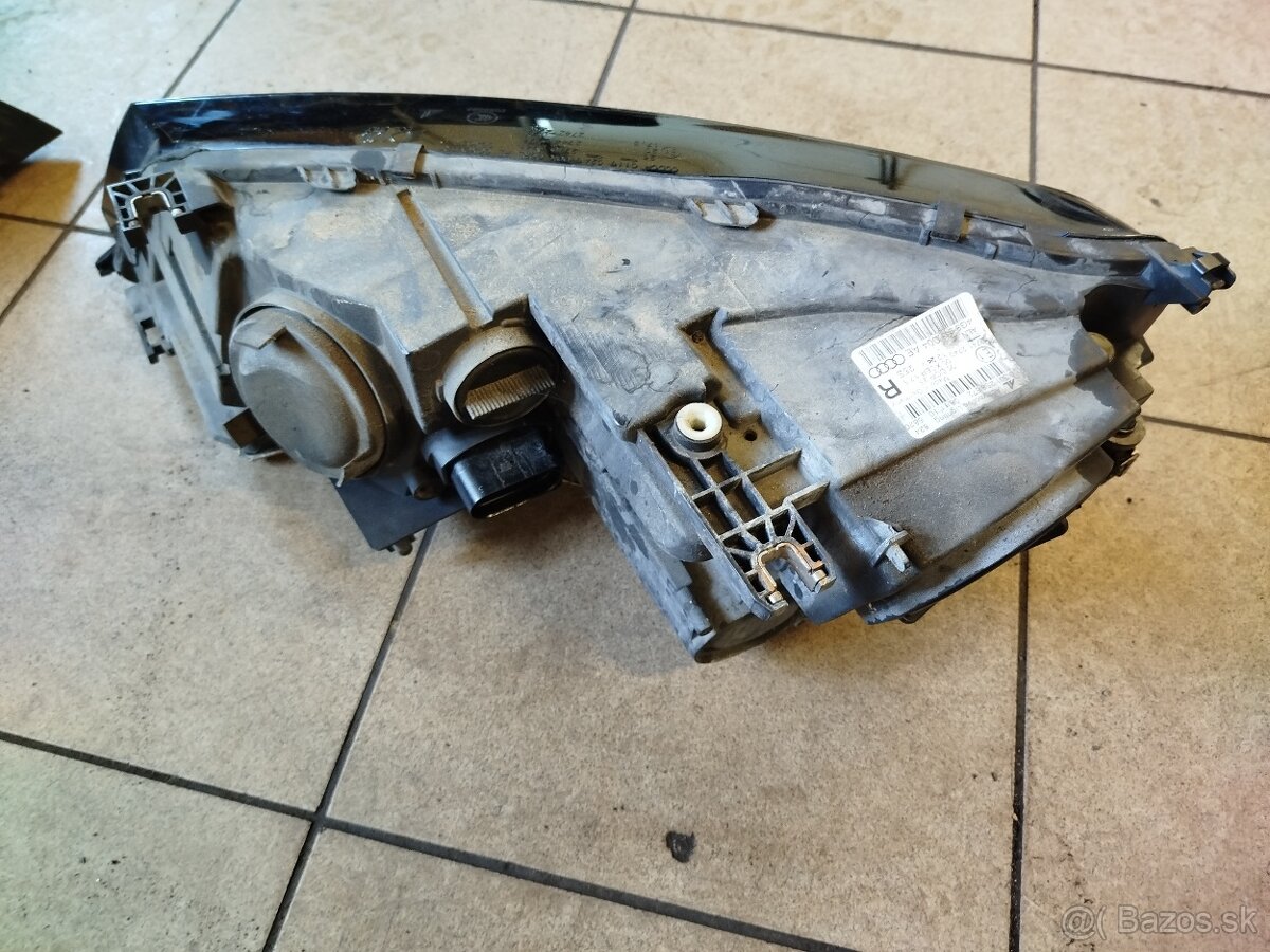 Predné svetlo Audi A7 4G - 7