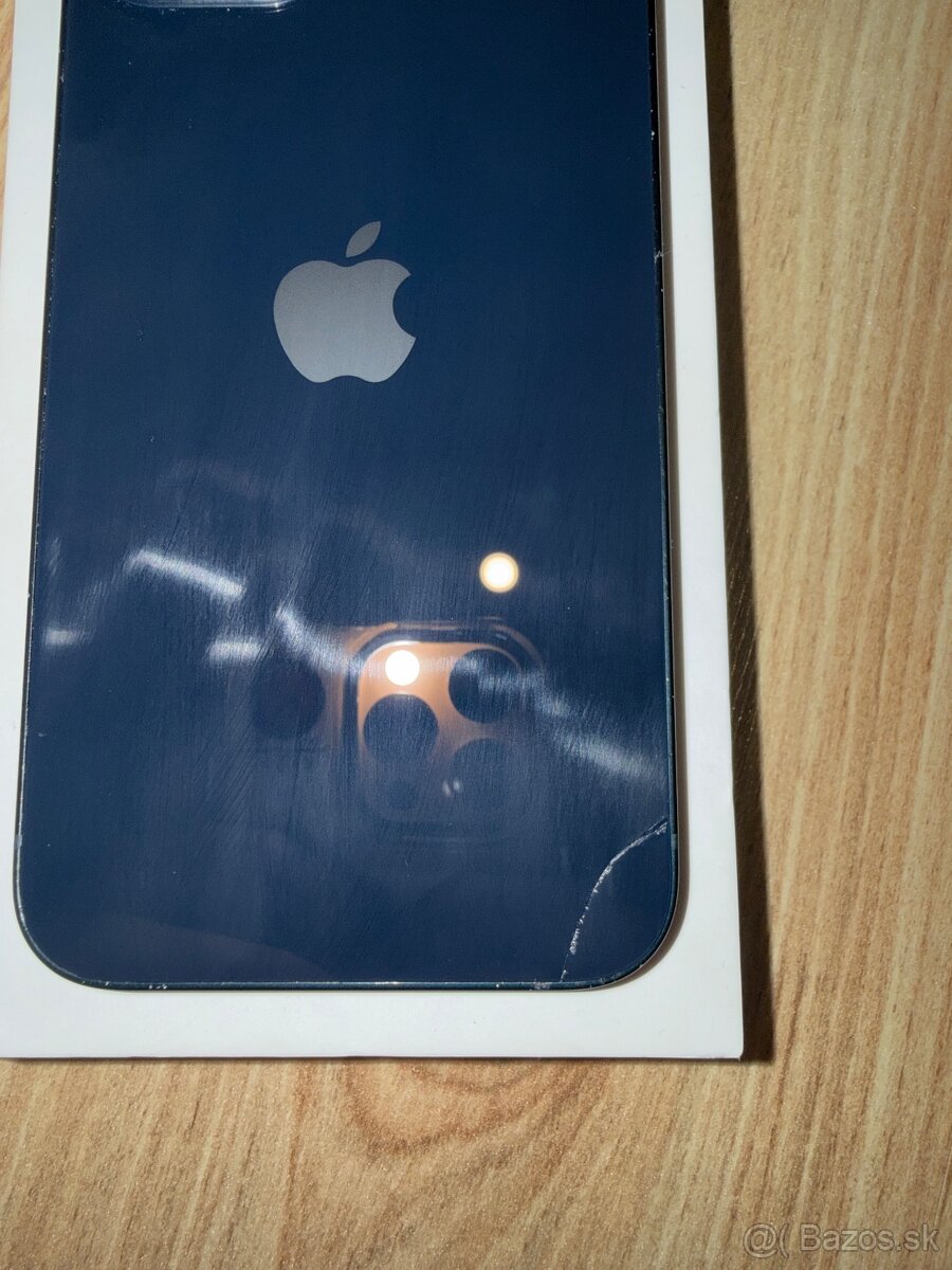 iPhone 14 - 256 GB - 7
