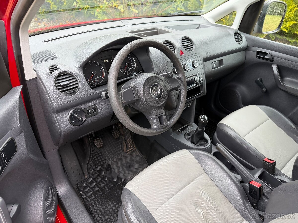 Vokswagen Caddy 1.6 TDI 5 miestne - 7