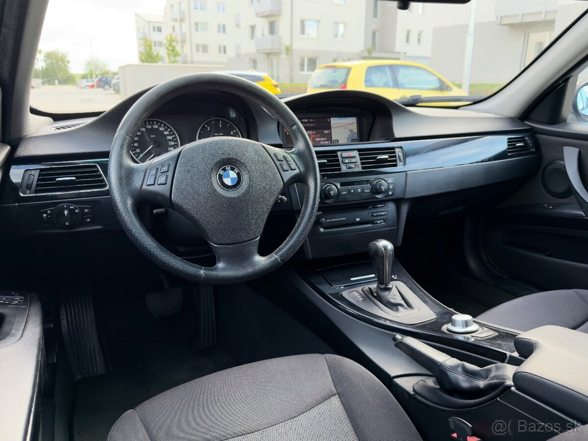 BMW 320d E91 / NAVI CCC / PDC / DVD - 7