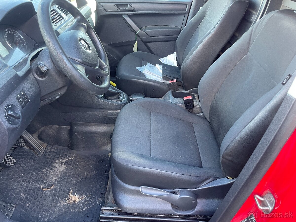 VW CADDY 2,0TDI 81kw 4-MOTION Klima 2016 DPH EON - 7