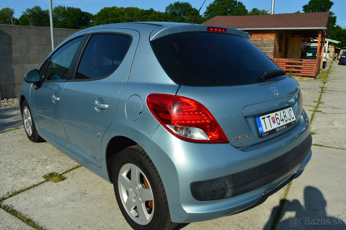PEUGEOT 207 1,4 70kW M5 Slovenské - 7