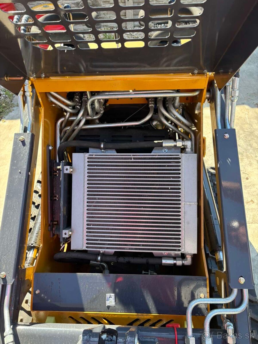 Mini nakladač bager - 7