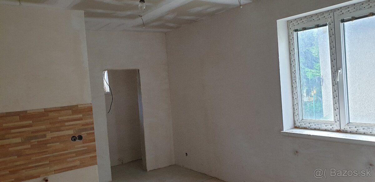 TOP Predam 120m dom Fričovce 968 m pozemok - 7