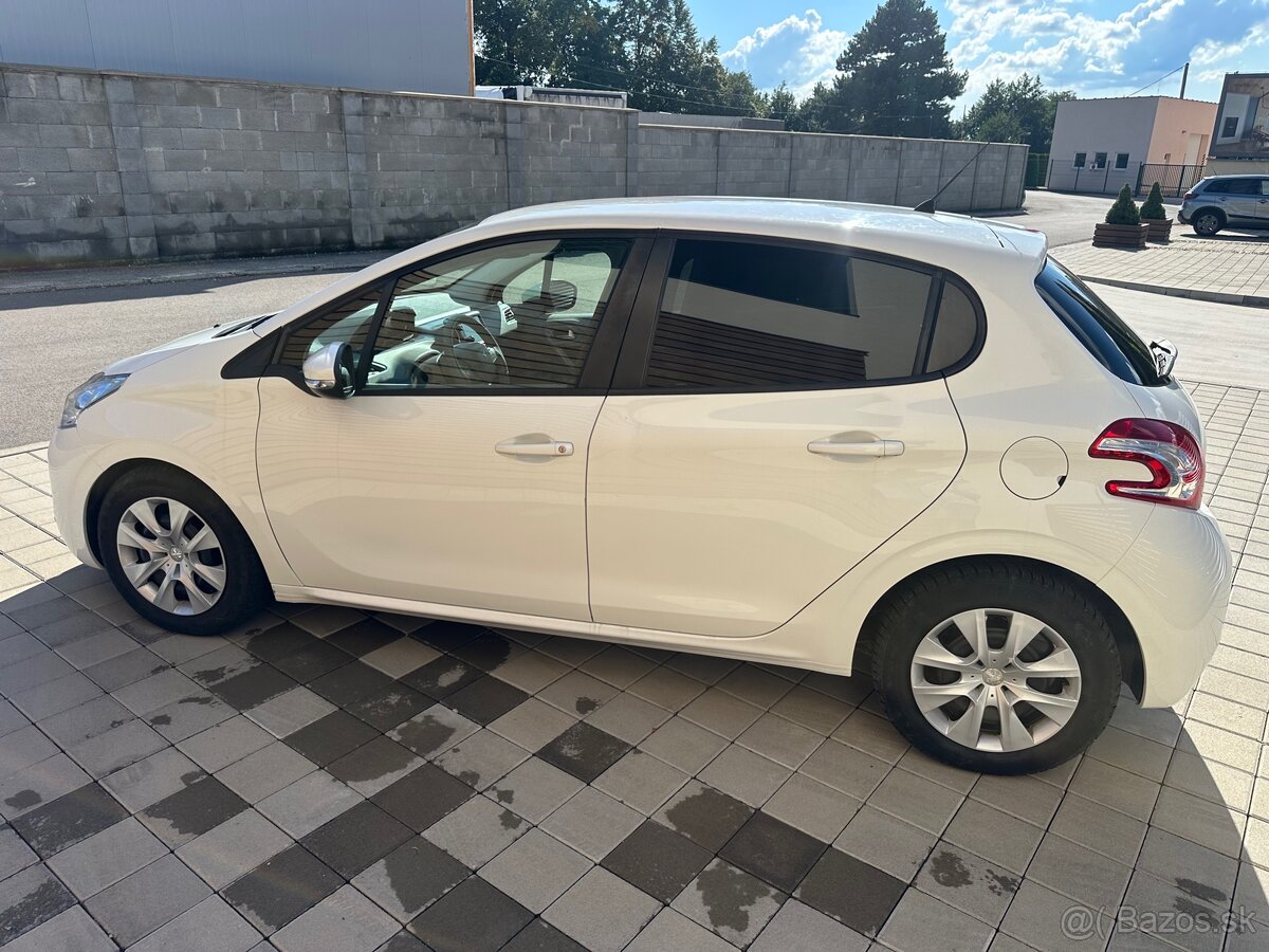 Peugeot 208 1.4 HDi - 7