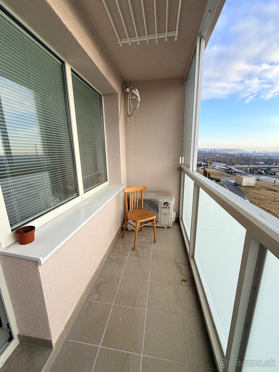 1- izbový byt na prenájom - 7