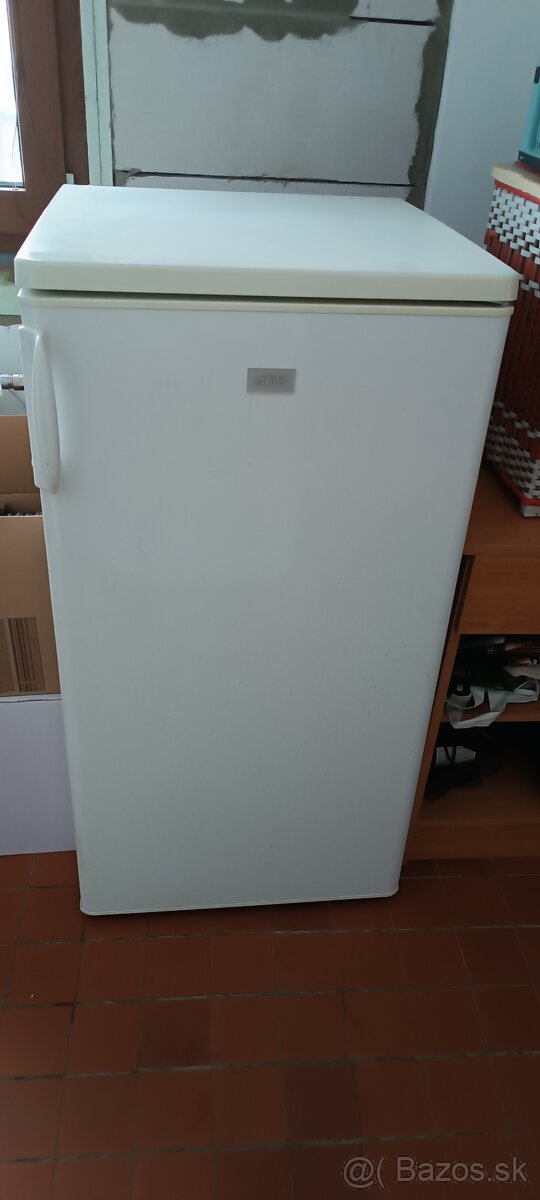 Chladnička zanussi - 7