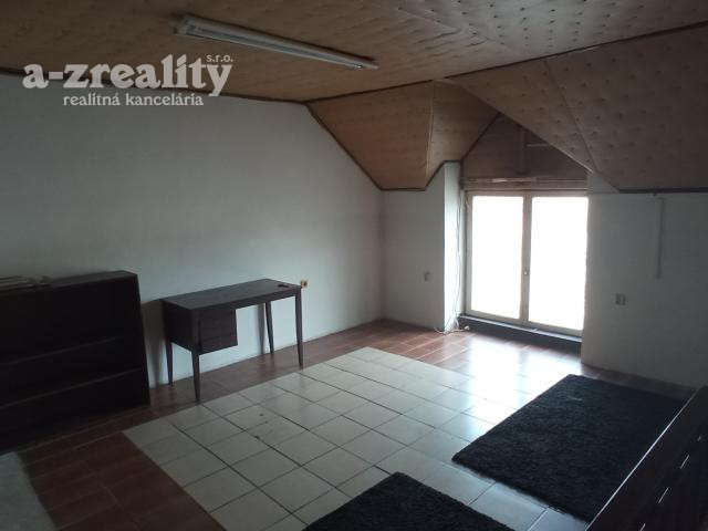 Ponúkame na predaj komerčný objekt v Komárne - 7