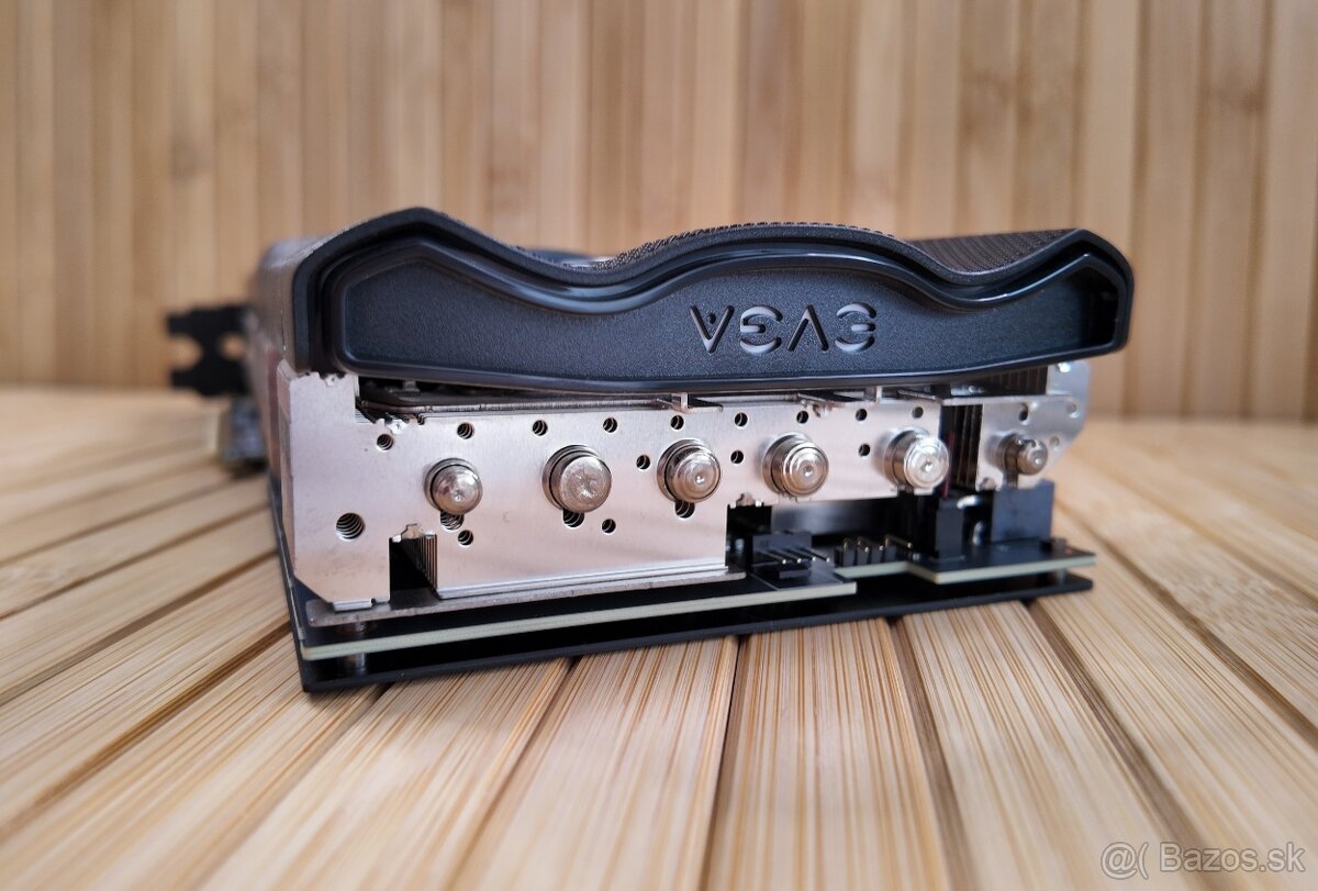 Predám EVGA RTX 3080 FTW3 ULTRA GAMING - 7