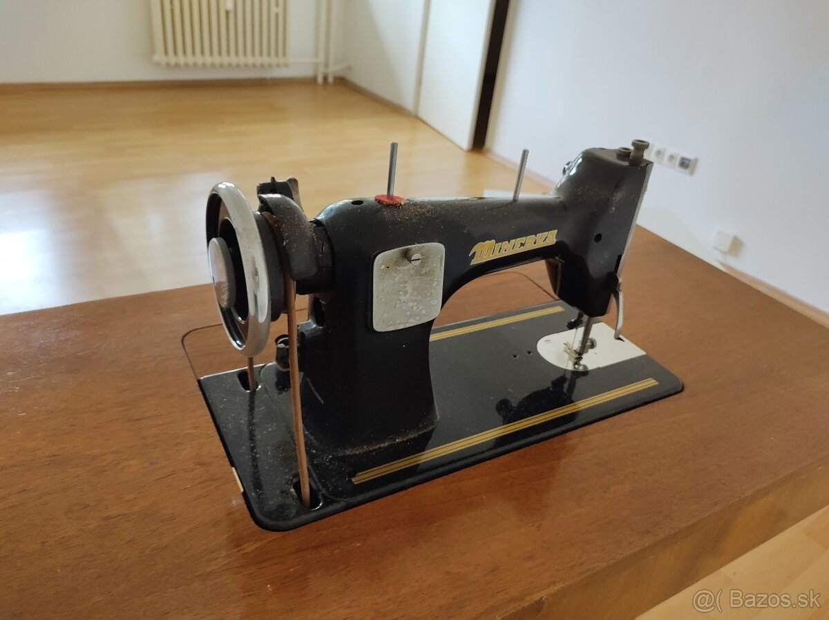 Šijací stroj MINERVA 123 - 7