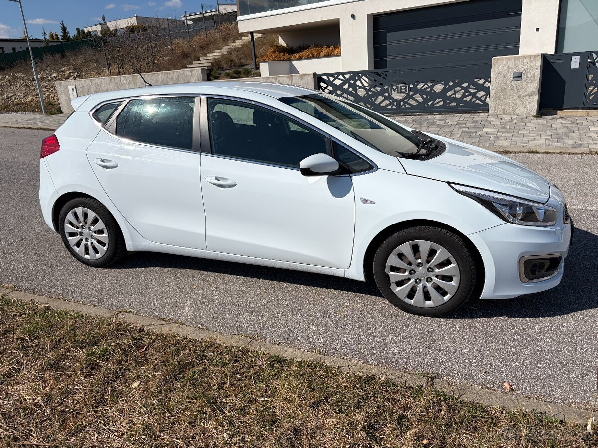Kia Ceed 1.4, 2015, benzín - 7