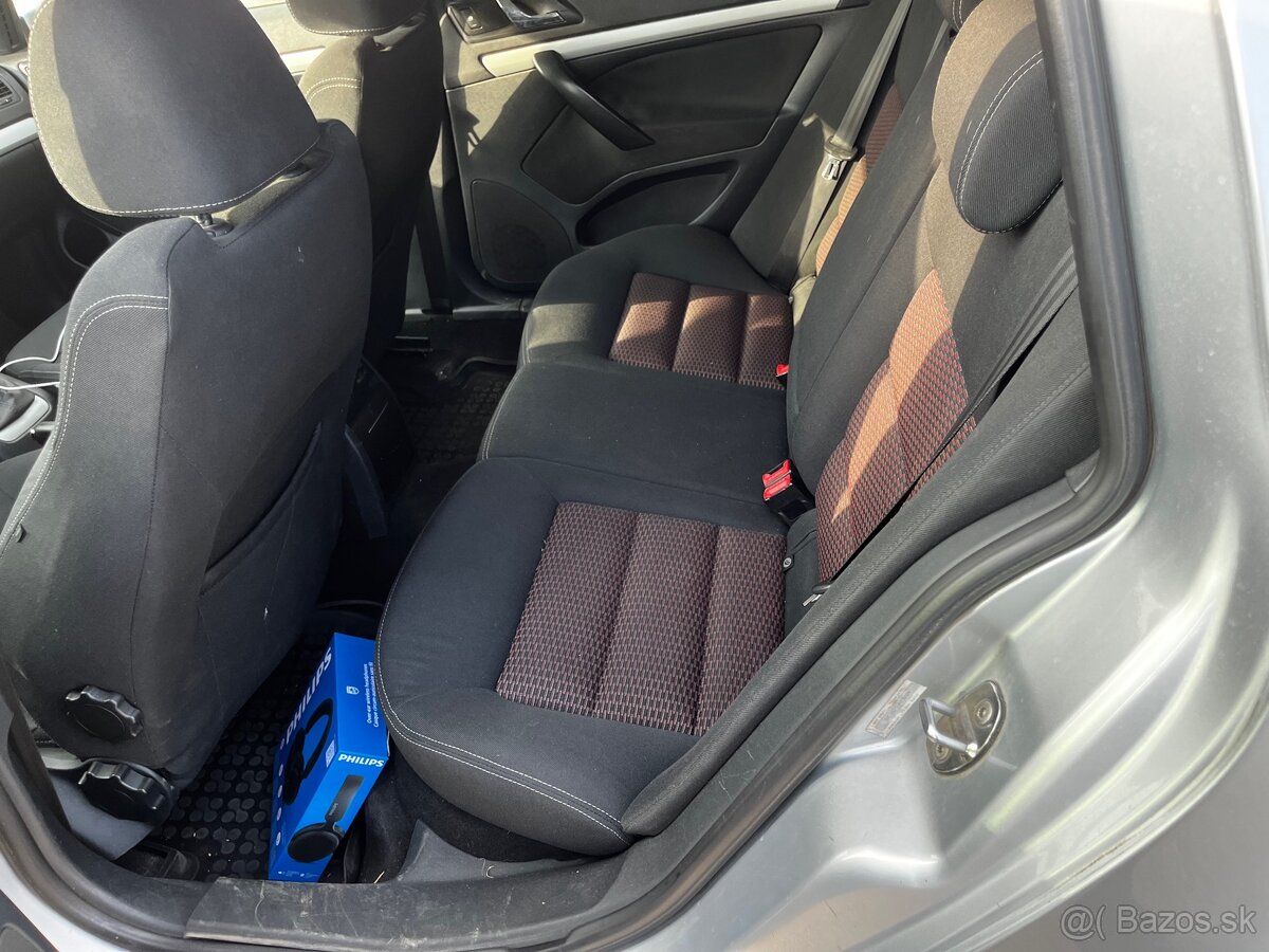 Škoda Octavia 2 1.6tdi 77kw 2010 - 7