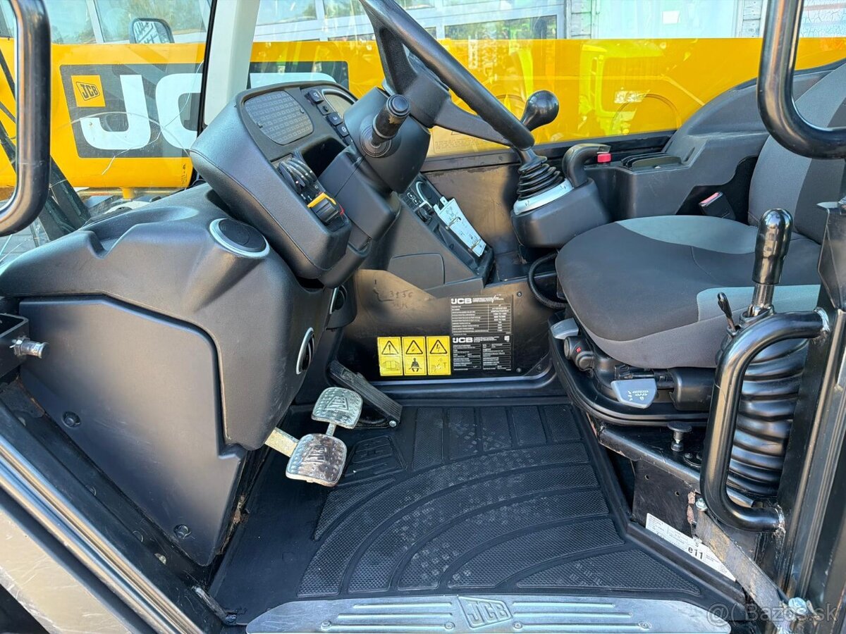 Teleskopický manipulátor JCB 531-70 AgriSuper, model 2017, 4 - 7