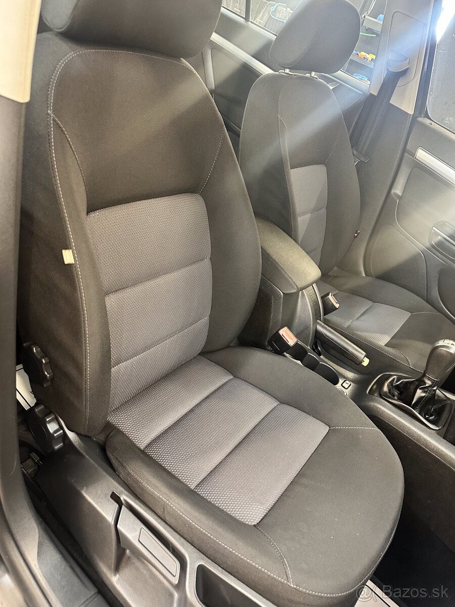 Škoda Octavia 2 1.9 tdi -4x4 Úprava - 7