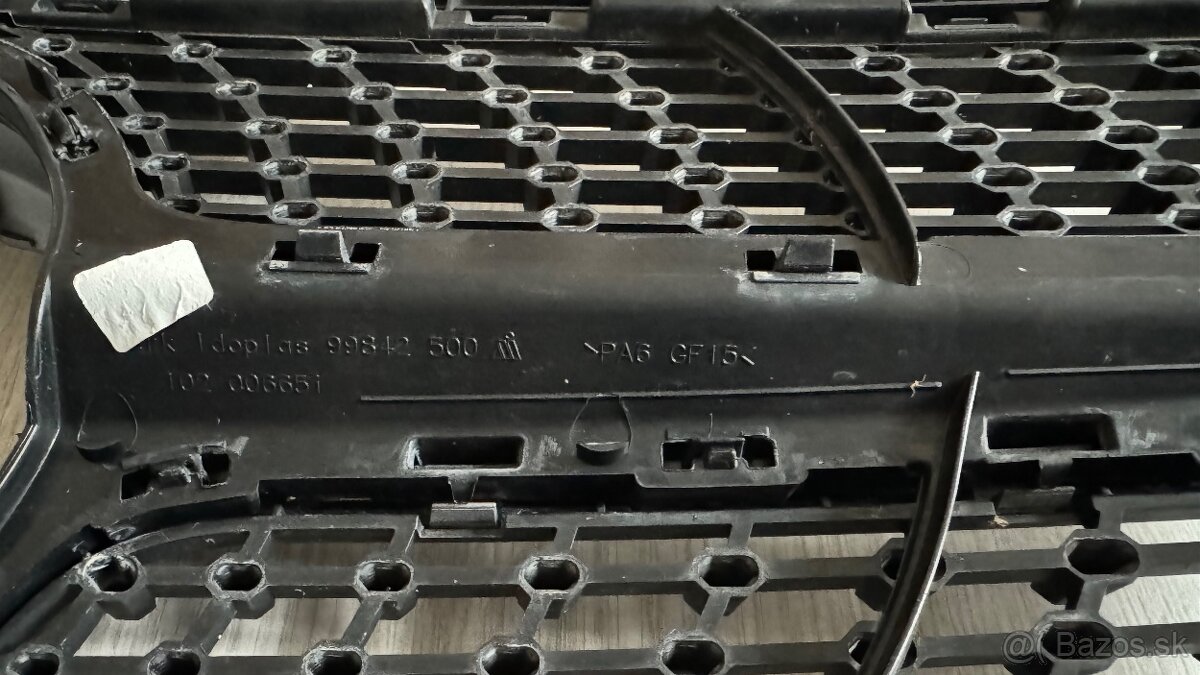 Predná maska / gril Mercedes-Benz CLA 180 - 7