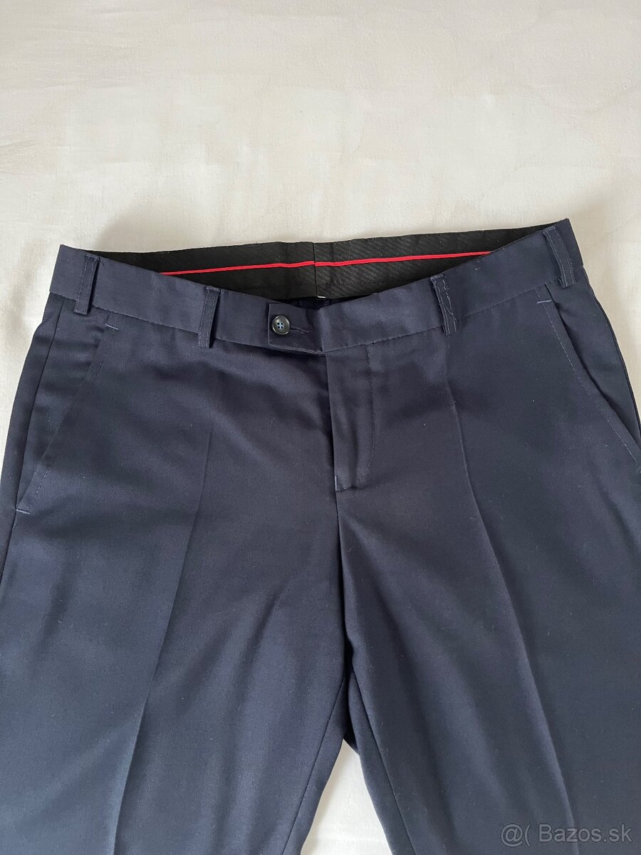 Predám pánsky oblek veľkosť 48/182 - 7