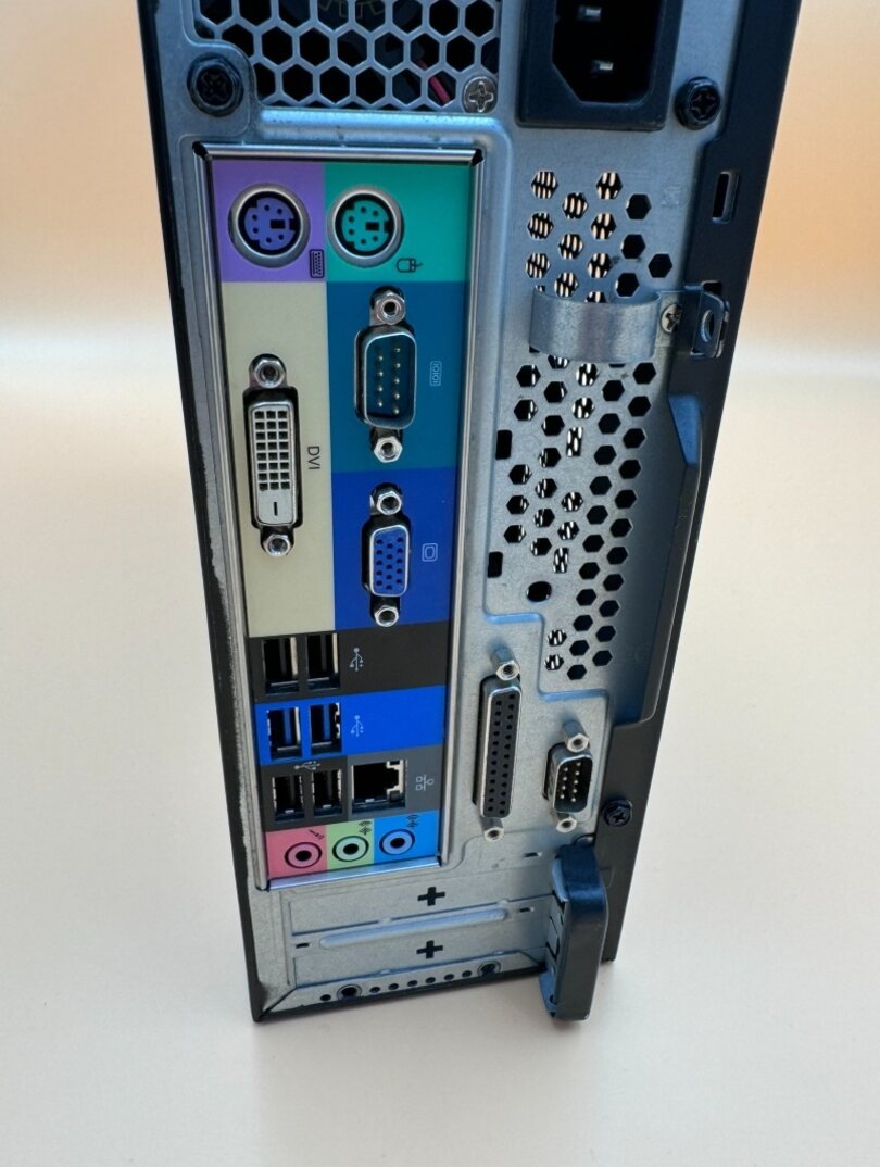 Počítač ACER SFF.Intel AMD A8 4x3,10GHz.8gb ram.120gb SSD. - 7