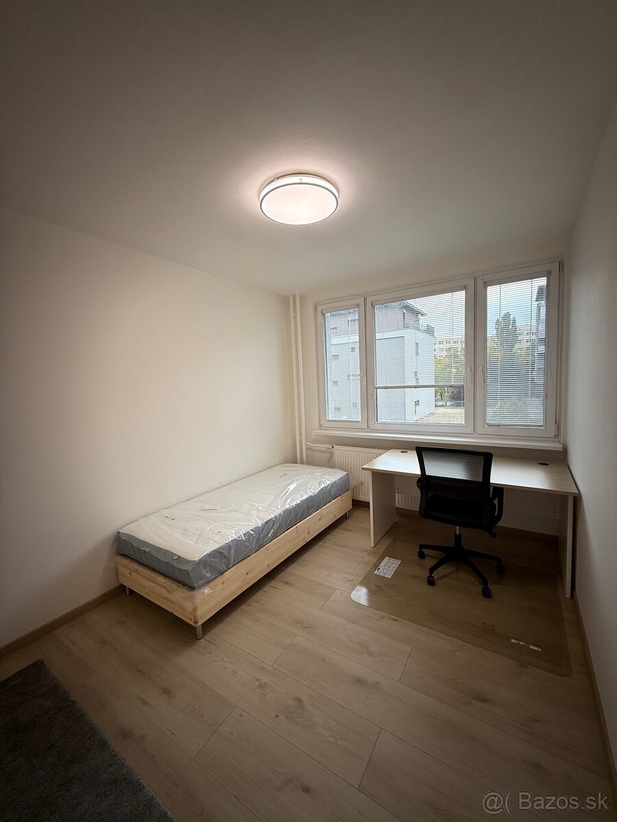 Prenájom 4 izbového bytu pre študentov - 7
